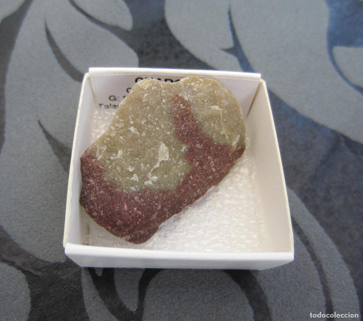 Coleccionismo de minerales: MINERAL ROCAS CUARCITA MINERALES EN CAJA 4X4 CM
