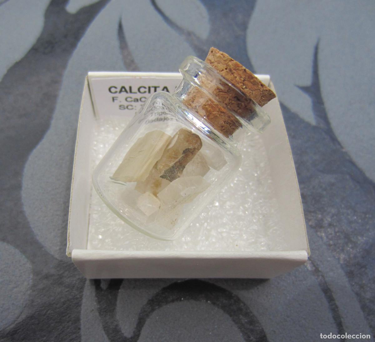 Coleccionismo de minerales: MINERAL CALCITA ESPATICA MINERALES EN CAJA 4X4 CM