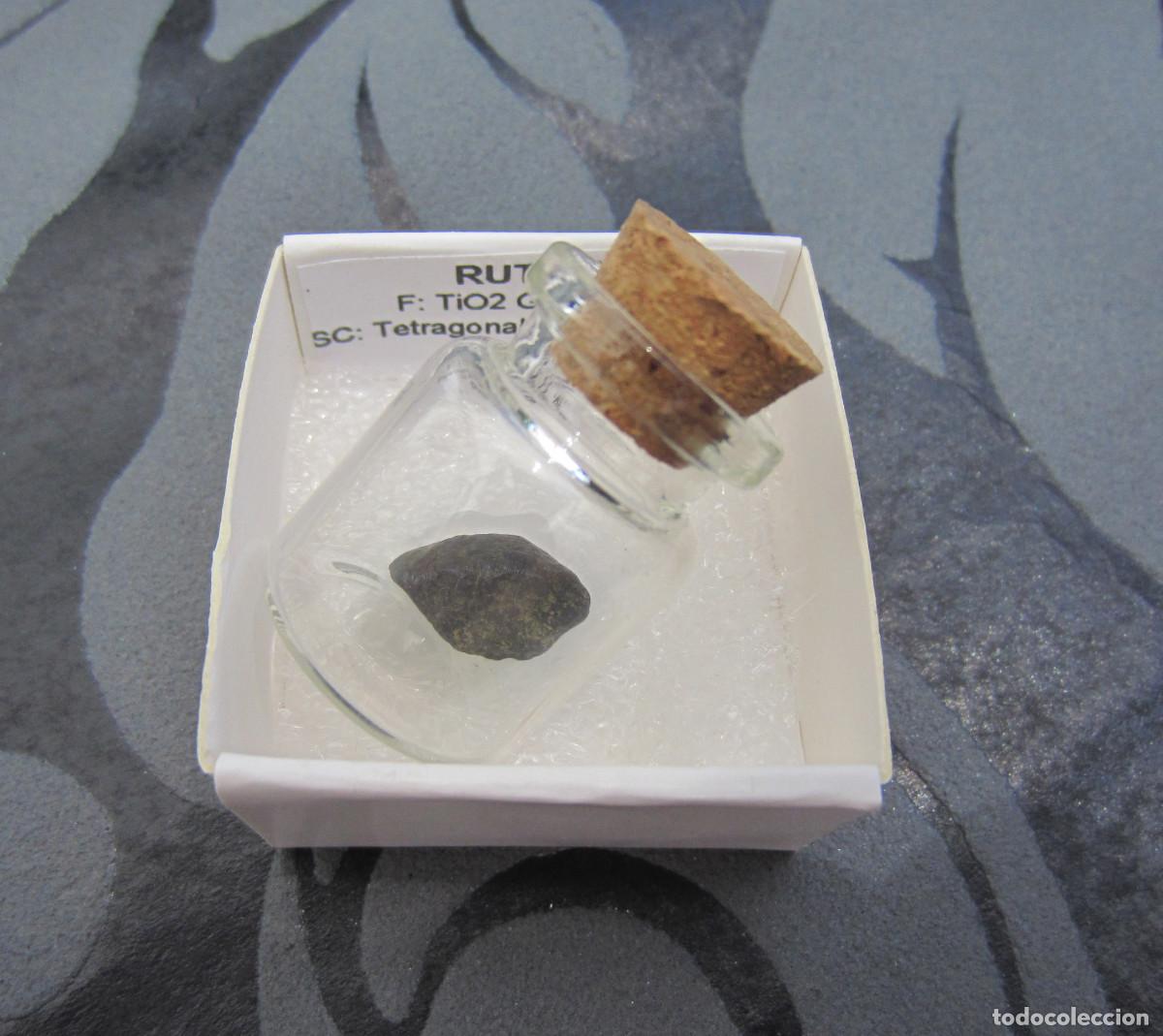 Coleccionismo de minerales: MINERAL RUTILO MINERALES EN CAJA 4X4 CM