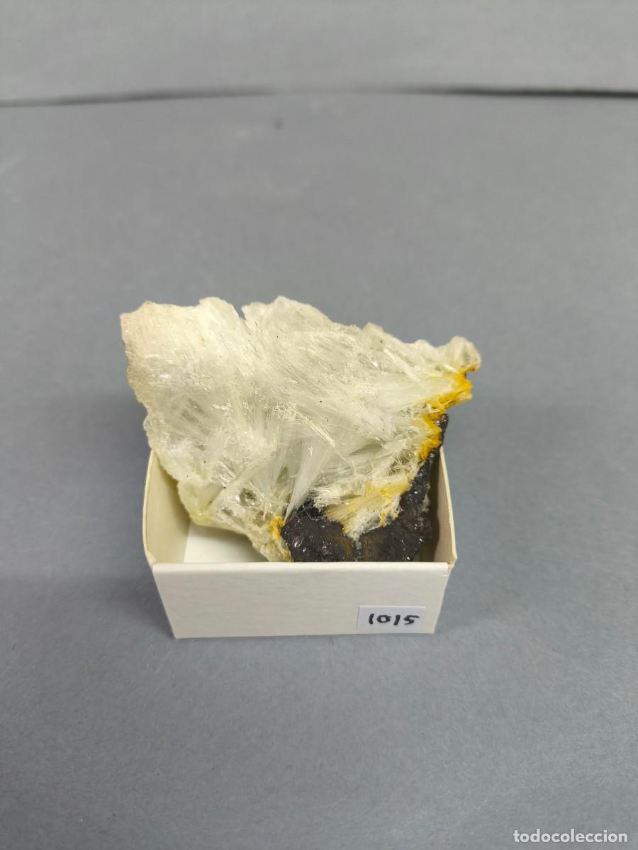 Coleccionismo de minerales: CELESTINA-YESO-SIDERITA - MINERAL. 4X4 Almer&iacute;a