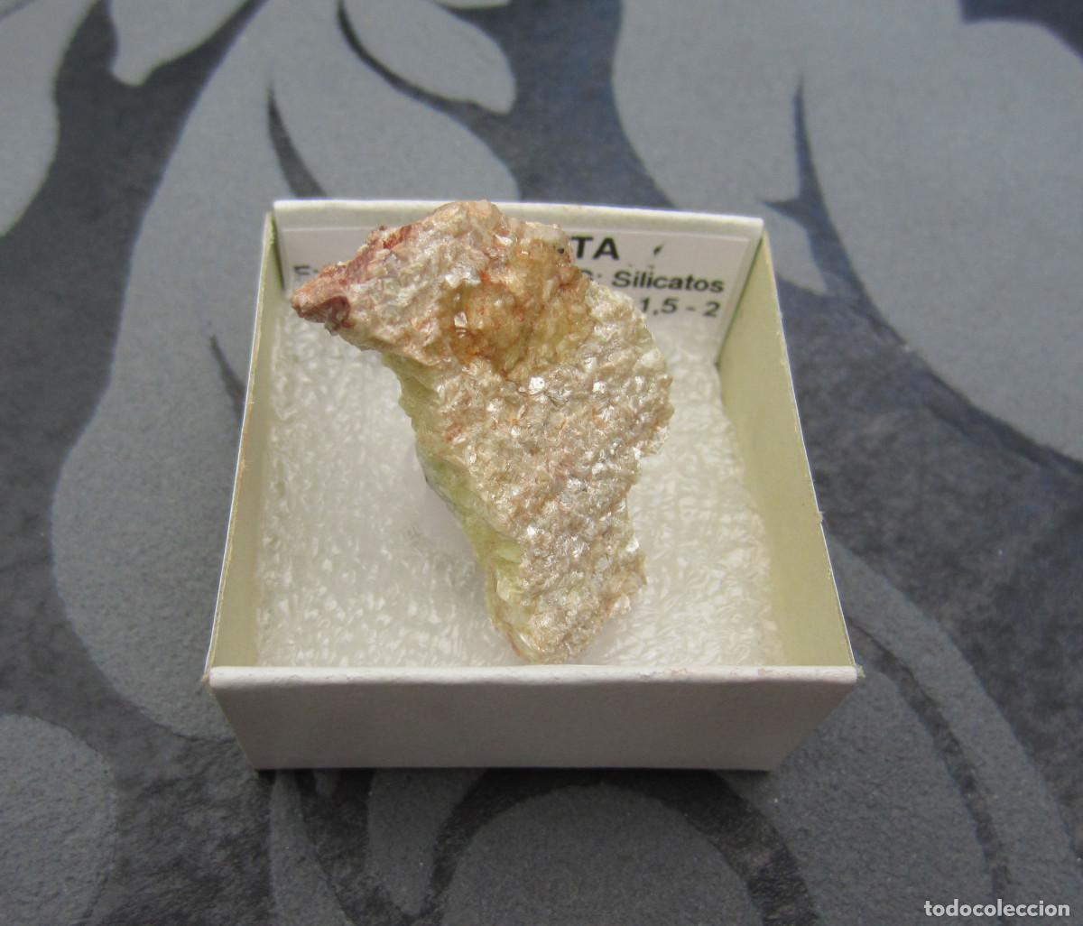 Coleccionismo de minerales: MINERAL PIROFILITA MINERALES EN CAJA 4X4 CM