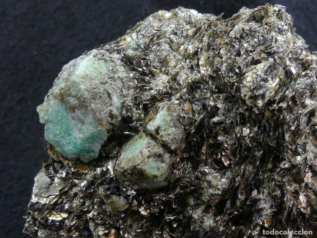 Coleccionismo de minerales: Esmeralda y Flogopita, Pontevedra
