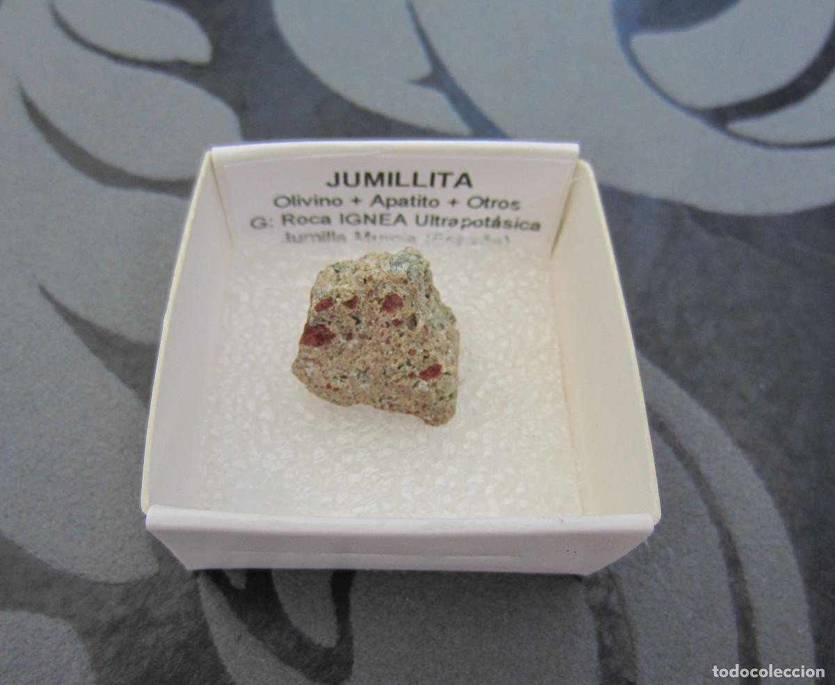 Coleccionismo de minerales: MINERAL ROCAS JUMILLITA MINERALES EN CAJA 4X4 CM