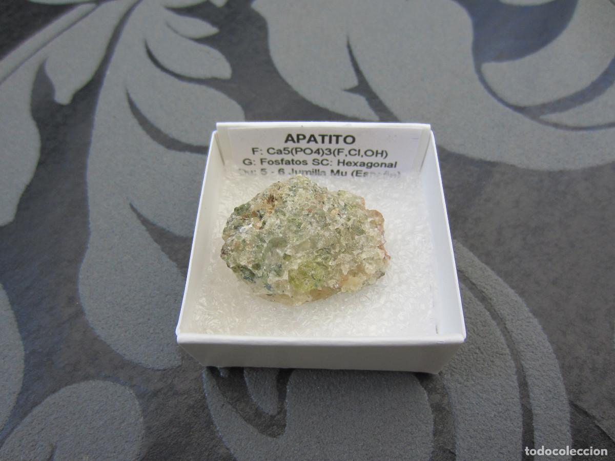 Coleccionismo de minerales: MINERAL APATITO MINERALES EN CAJA 4X4 CM