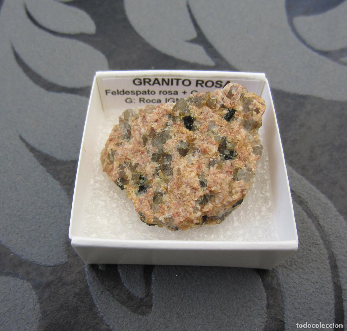 Coleccionismo de minerales: MINERAL ROCAS GRANITO ROSA MINERALES EN CAJA 4X4 CM