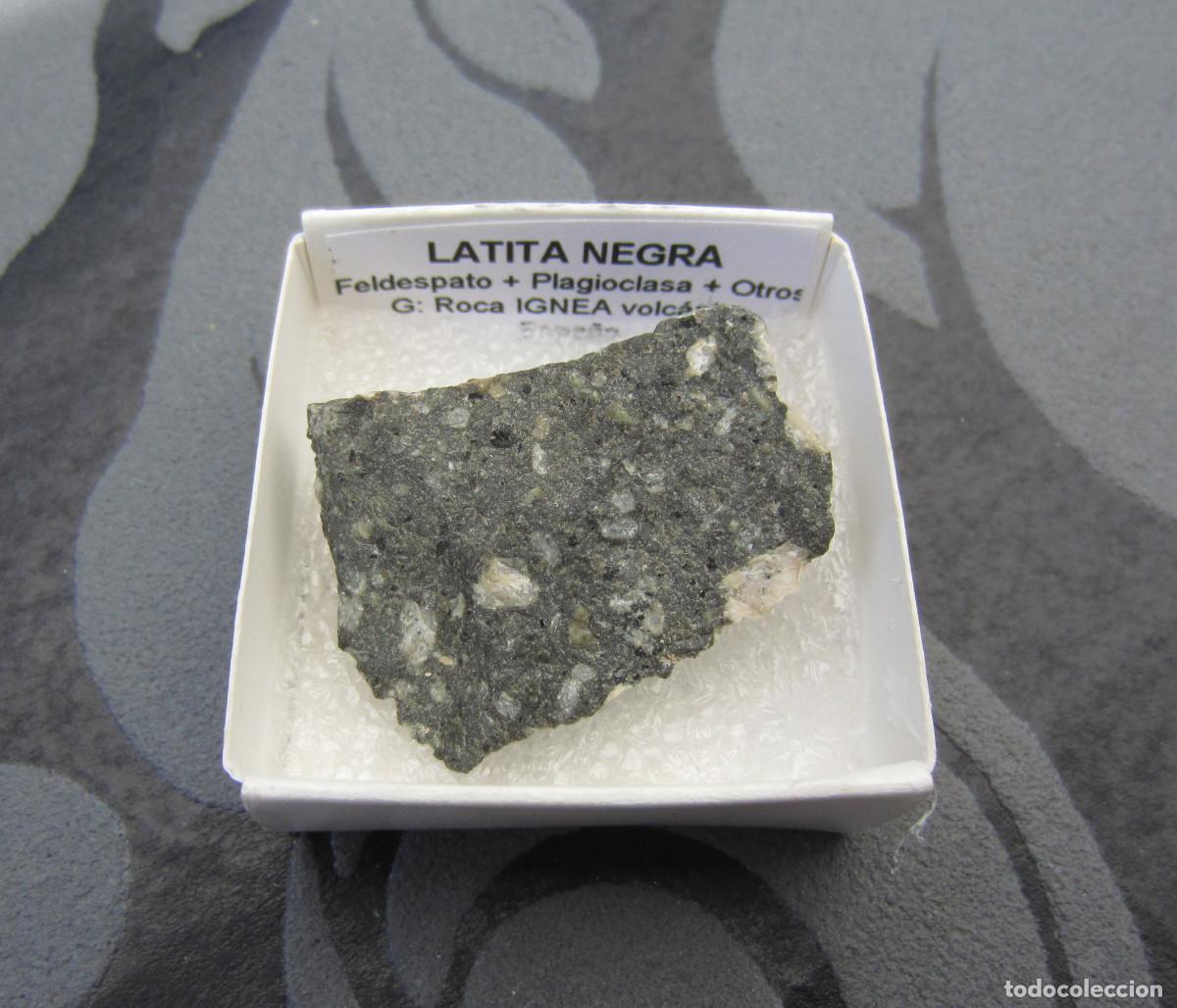 Coleccionismo de minerales: MINERAL ROCAS LATITA NECRA MINERALES EN CAJA 4X4 CM