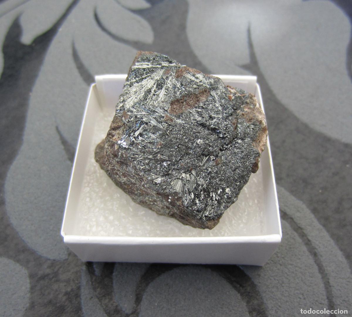 Coleccionismo de minerales: MINERAL MANGANITA MINERALES EN CAJA 4X4 CM