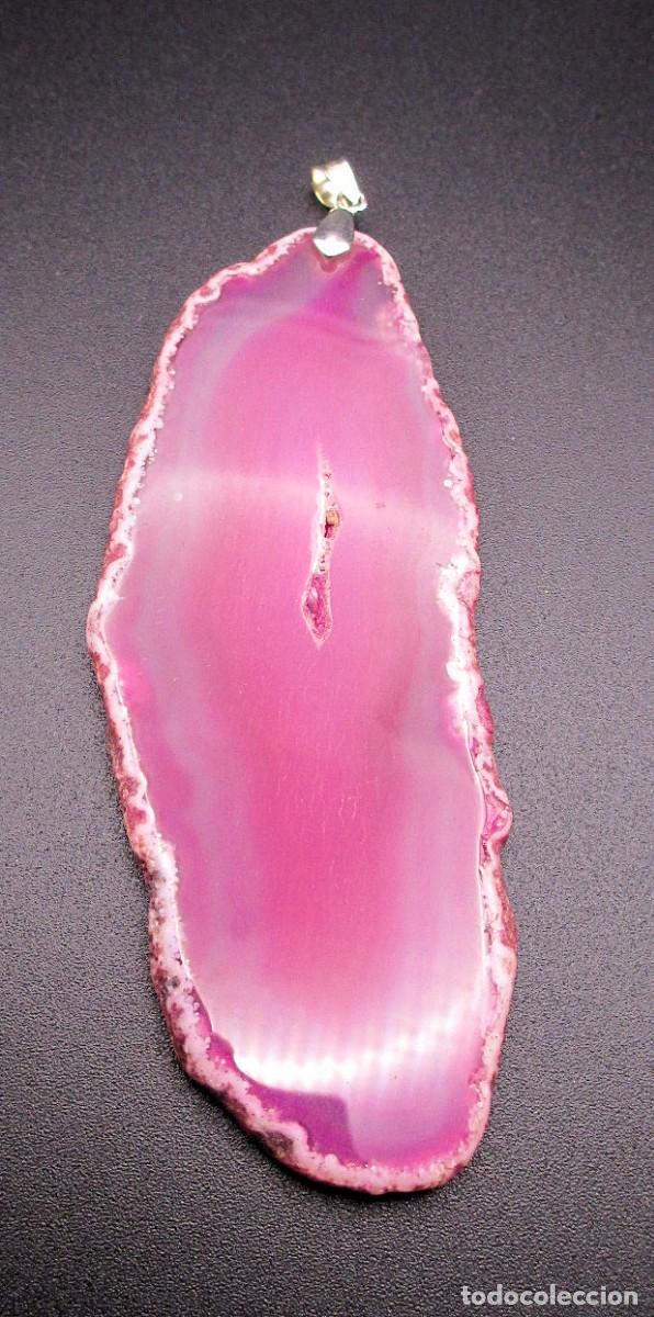 Coleccionismo de minerales: Colgante de &auml;gata Rosa - 38 gr. Mide 10,5 cm de alta x 4 cm m&aacute;ximo de ancho