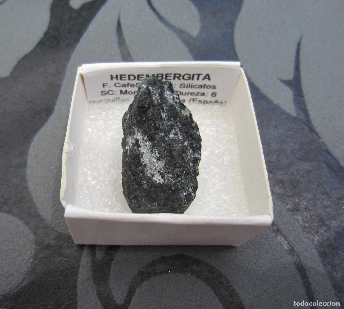 Colecionismo de minerais: MINERAL HEDEMBERGITA MINERALES EN CAJA 4X4 CM
