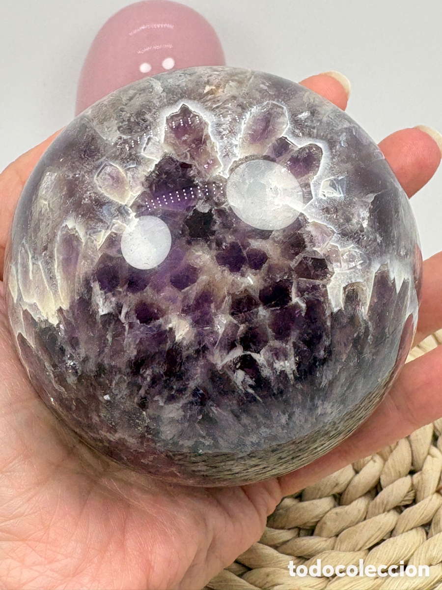 Coleccionismo de minerales: Esfera de amatista africana enhidro