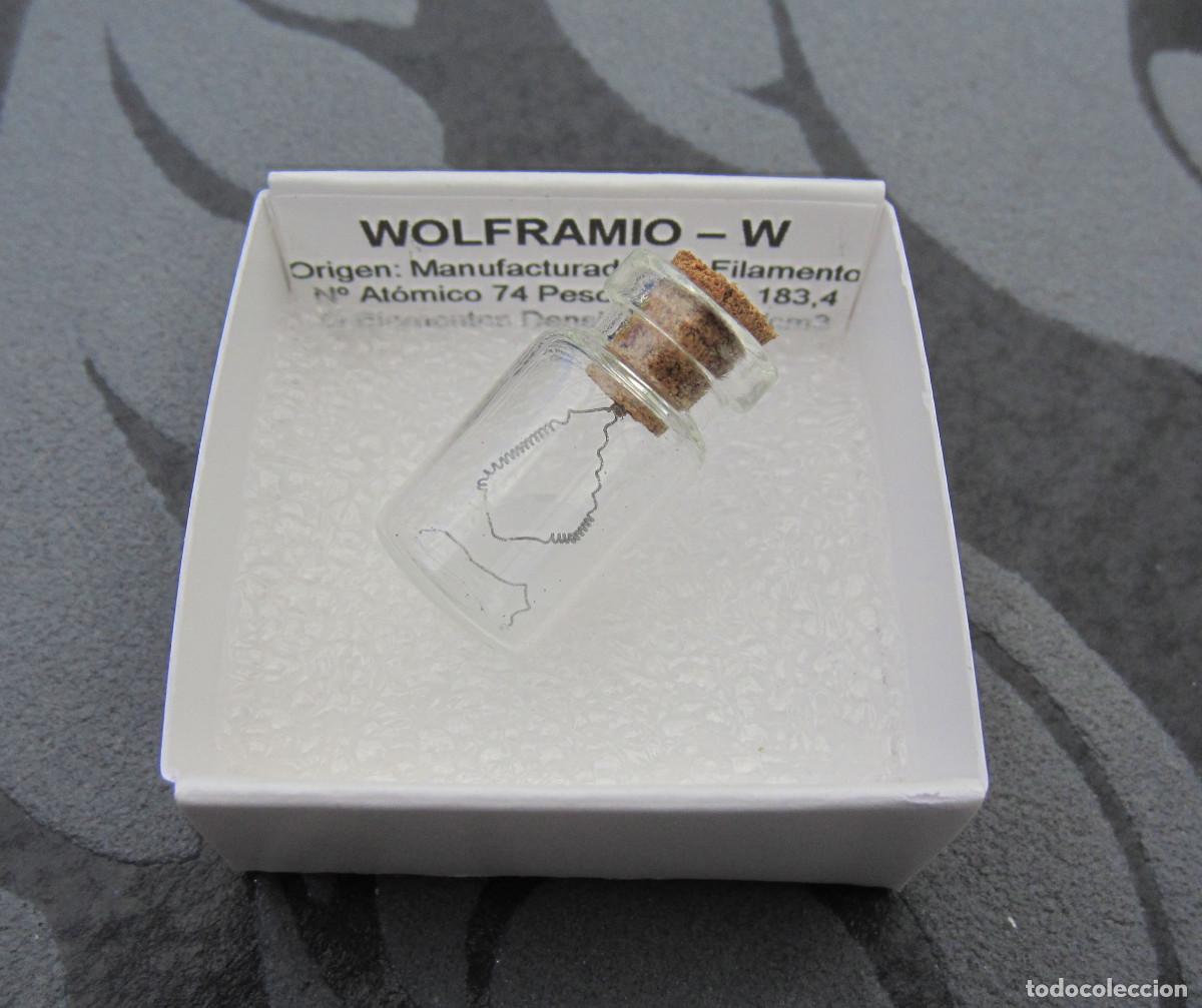 Coleccionismo de minerales: MINERAL ELEMENTO WOLFRAMIO MINERALES EN CAJA 4X4 CM