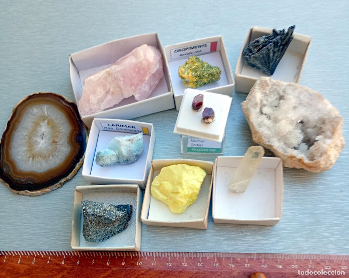 Colecionismo de minerais: Buen lote de 10 minerales de colecci&oacute;n.