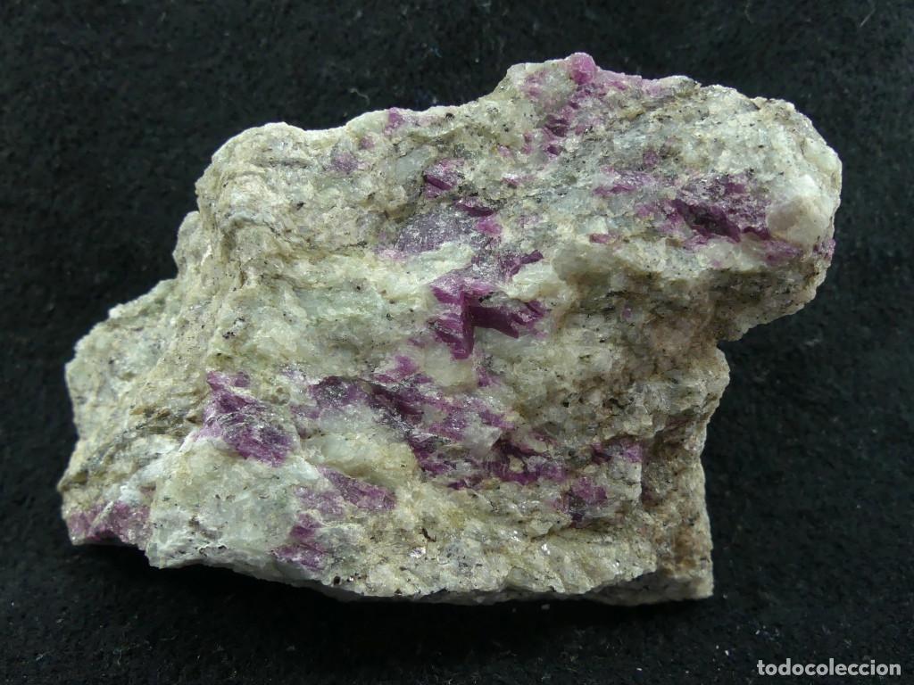 Coleccionismo de minerales: Rubi, Agder, Naruega