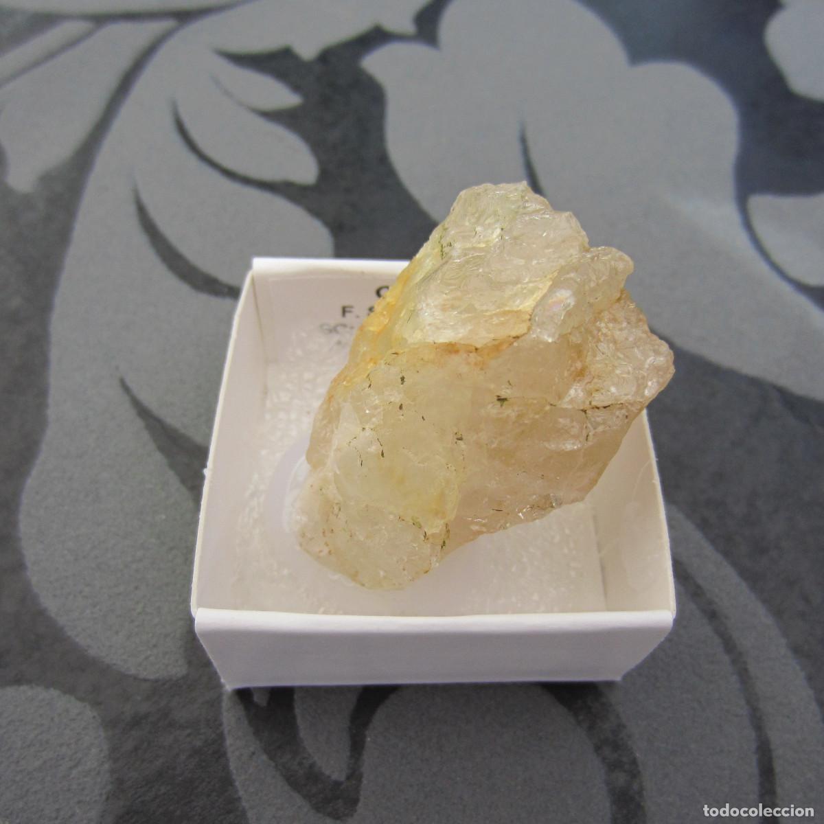 Coleccionismo de minerales: MINERAL CUARZO MINERALES EN CAJA 4X4 CM