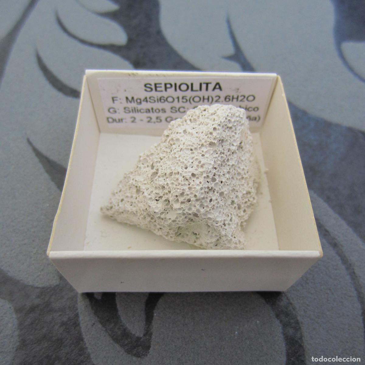 Coleccionismo de minerales: MINERAL SEPIOLITA MINERALES EN CAJA 4X4 CM