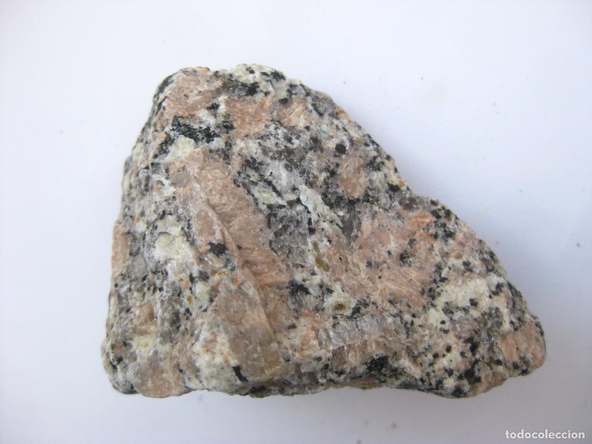 Coleccionismo de minerales: GRANITO DE DOS FELDESPATOS PORFIDICO