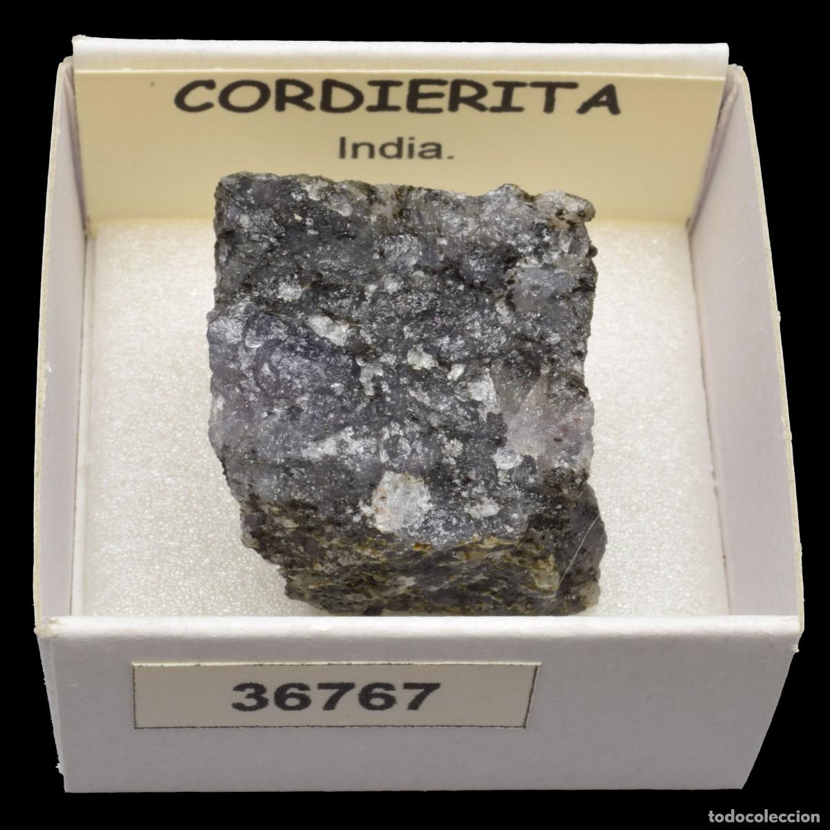 Collectionnisme de min&eacute;raux: CORDIERITA (India) #36767