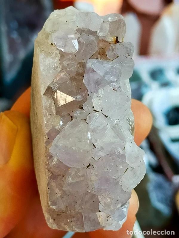 Coleccionismo de minerales: Drusetta di Ametista rosata (viola chiaro).