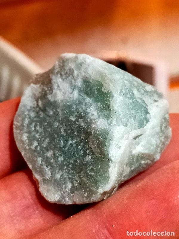 Coleccionismo de minerales: Pietra dura Avventurina Verde grezza dal Brasile peso 31 grammi