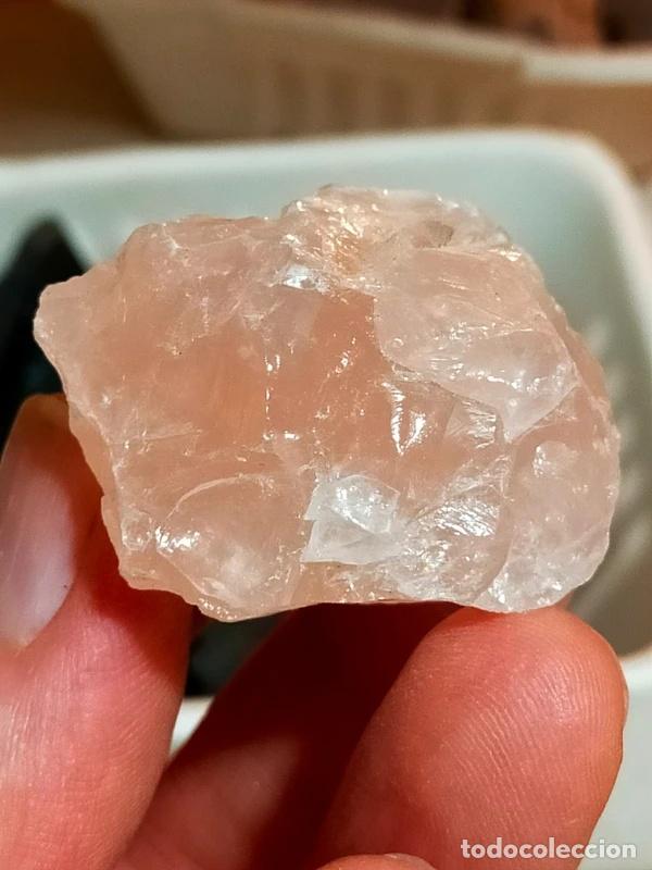 Coleccionismo de minerales: Quarzo Rosa grezzo con micro arcobaleno - Foto 5