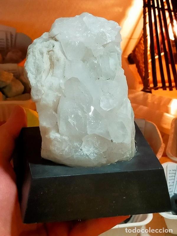 Coleccionismo de minerales: Drusa in Quarzo Ialino su base in legno