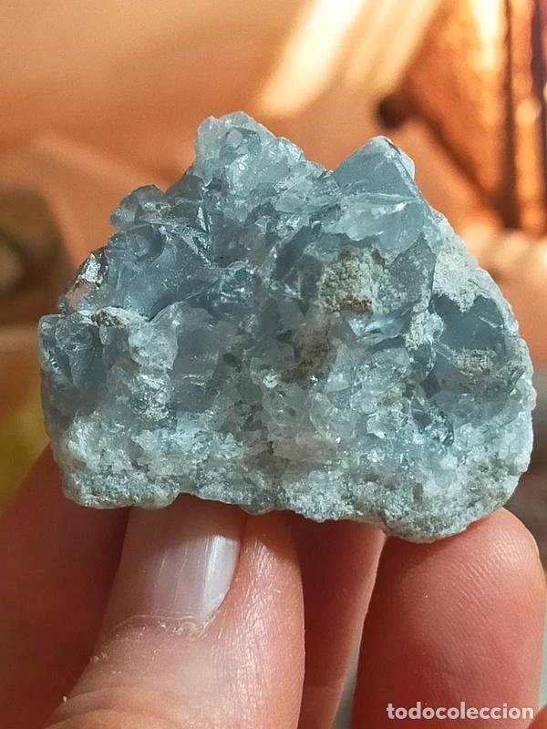 Coleccionismo de minerales: Celestina Drusa da Madagascar Appoggio Orizzontale 77 gr