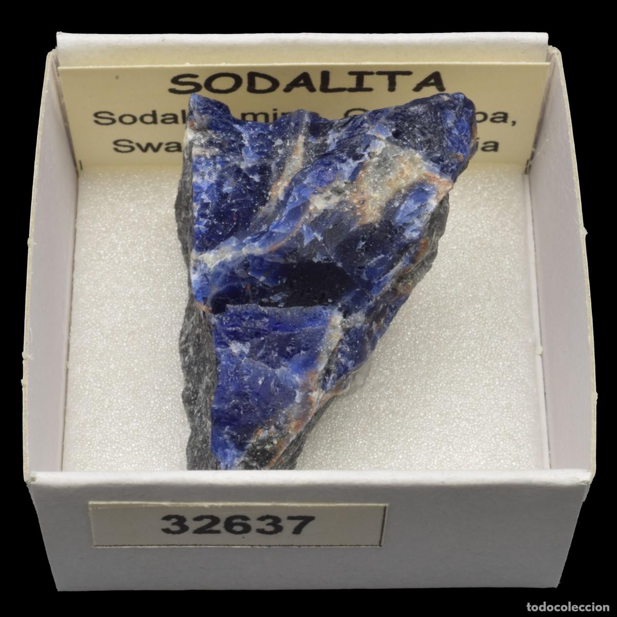 Coleccionismo de minerales: SODALITA (Sodalite mine, Orotumba, Swartbooisdrif, Namibia) #32637