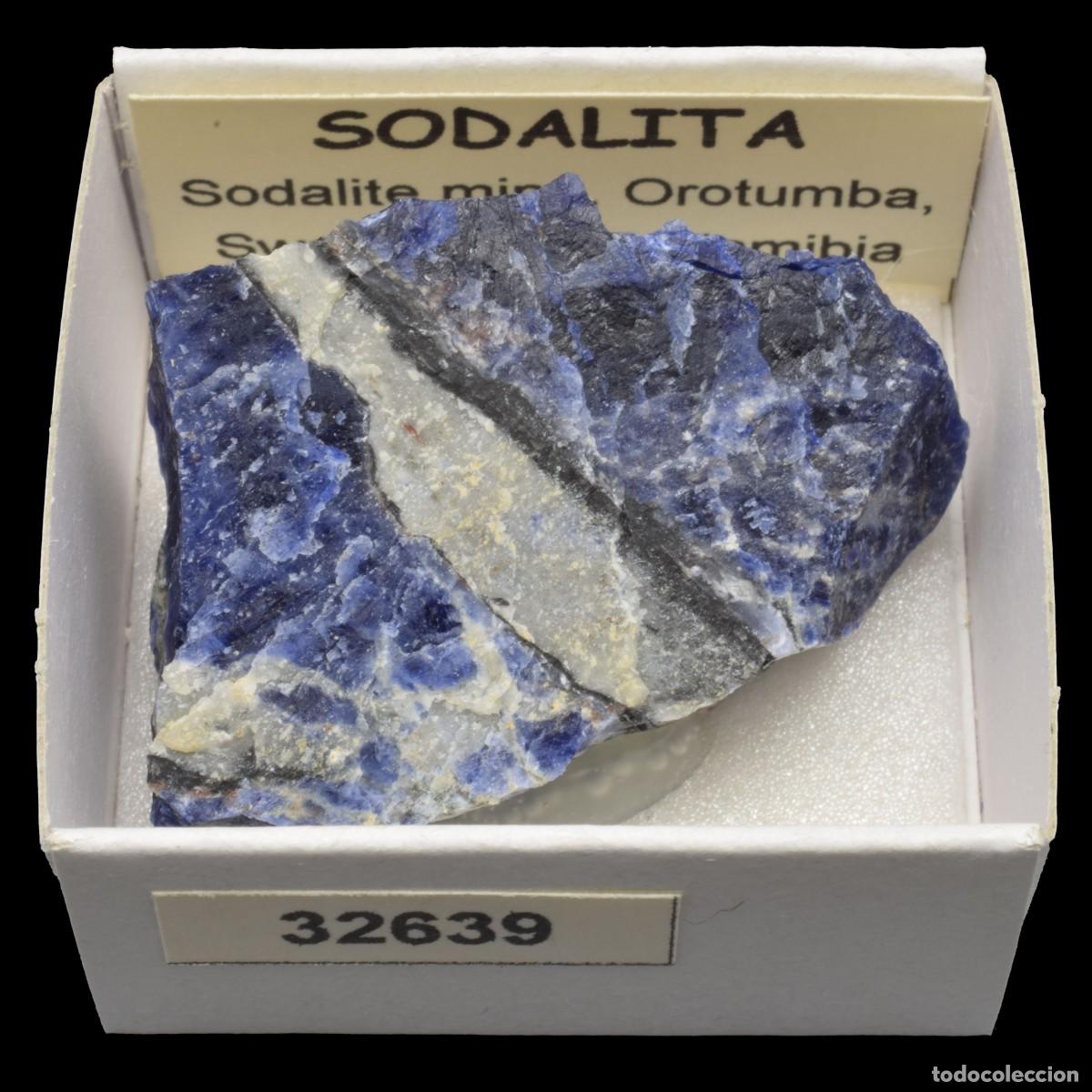 Coleccionismo de minerales: SODALITA (Sodalite mine, Orotumba, Swartbooisdrif, Namibia) #32639