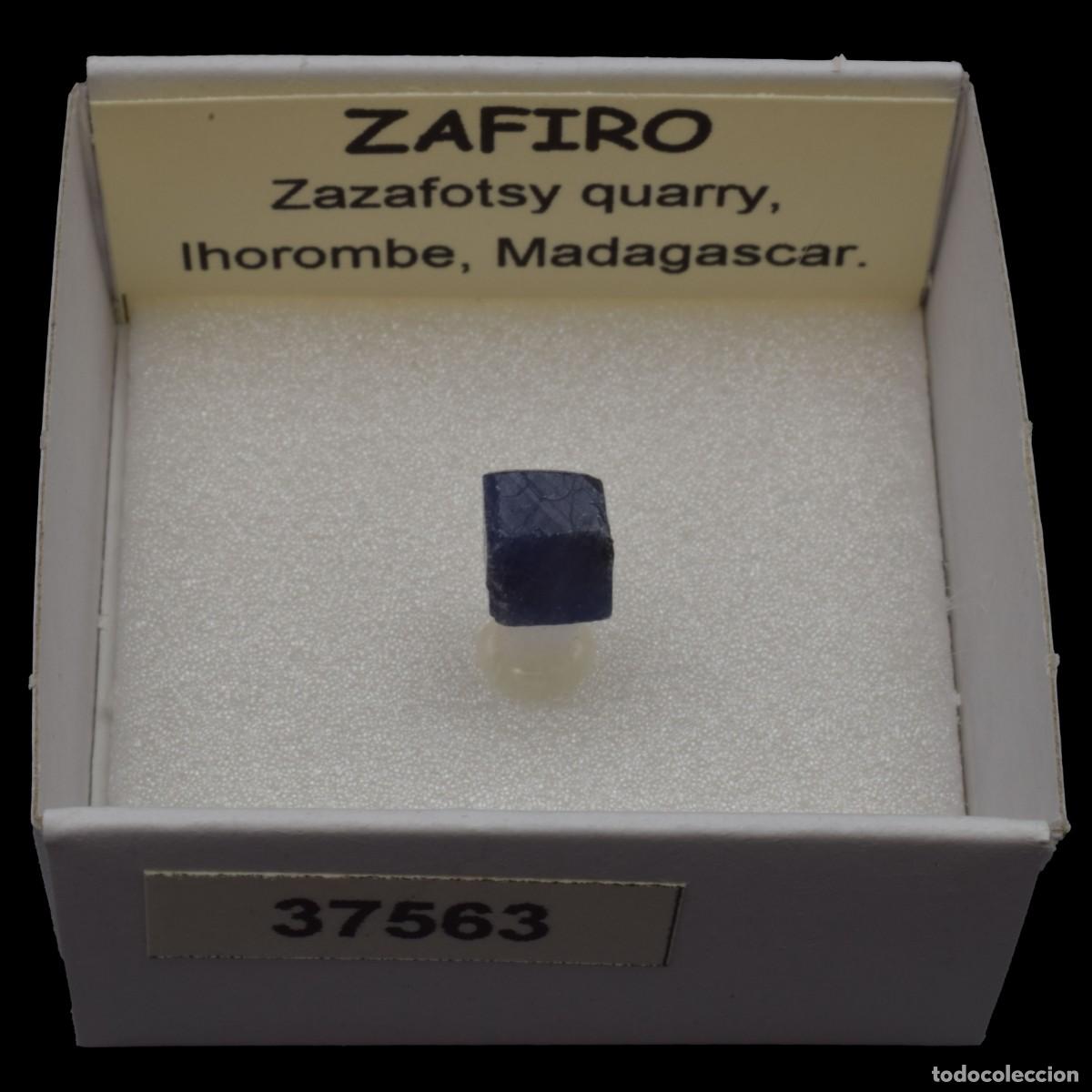 Coleccionismo de minerales: ZAFIRO (Zazafotsy quarry, Ihorombe, Madagascar) #37563