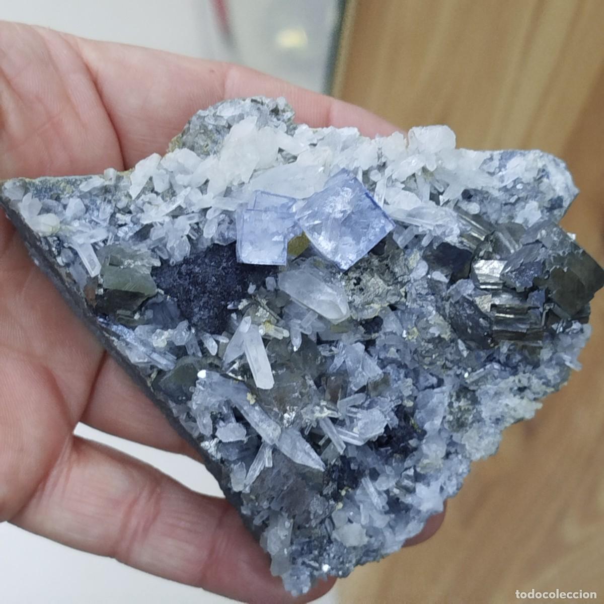 Coleccionismo de minerales: ARSENOPIRITA - FLUORITA - CUARZO . Mineral