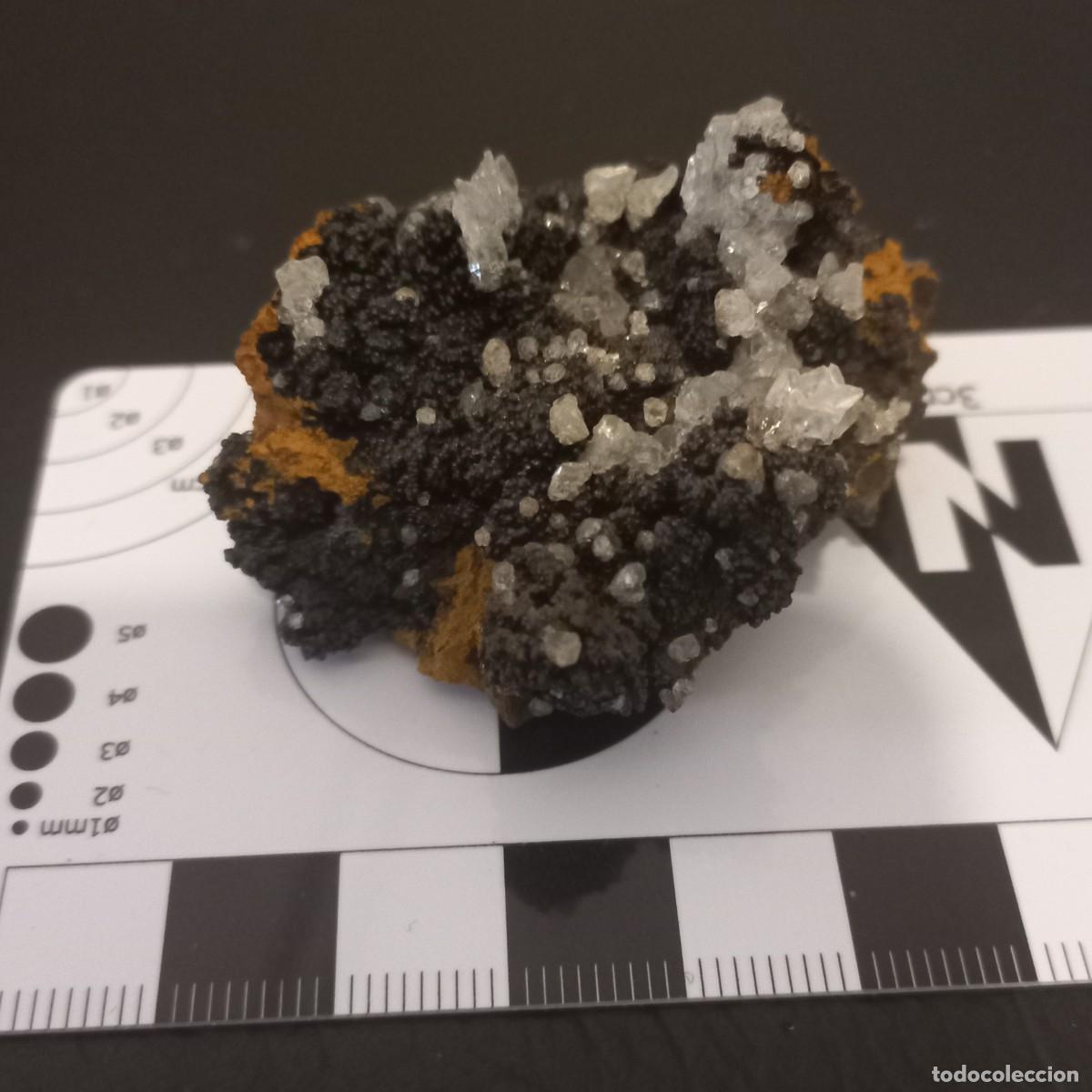 Coleccionismo de minerales: Calcita, Hemimorfita y Haetaerolite. Cartagena, Murcia