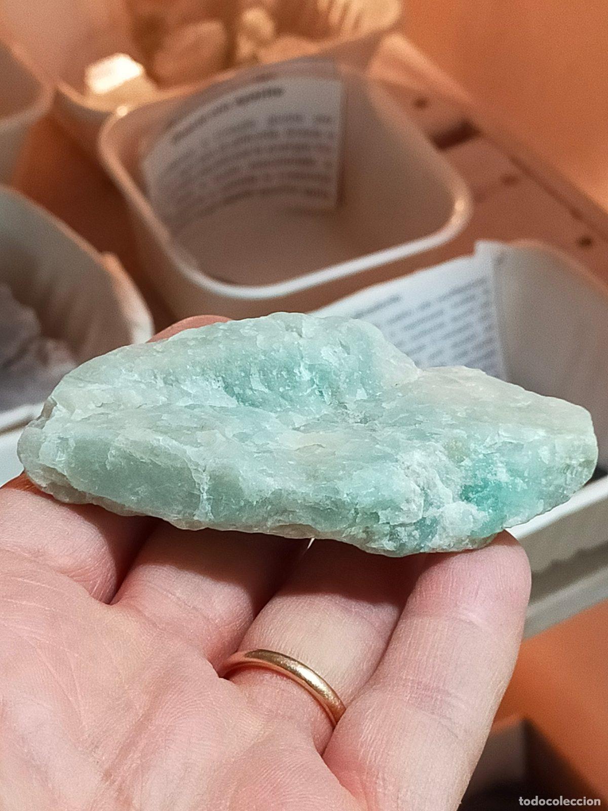 Coleccionismo de minerales: Pietra di Amazzonite Grezza Naturale - Cristallo di Armonia e Benessere Olistico