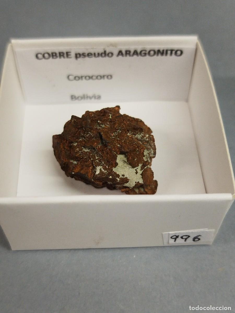 Coleccionismo de minerales: COBRE paeudomorfico de ARAGONITO . Bolivia.