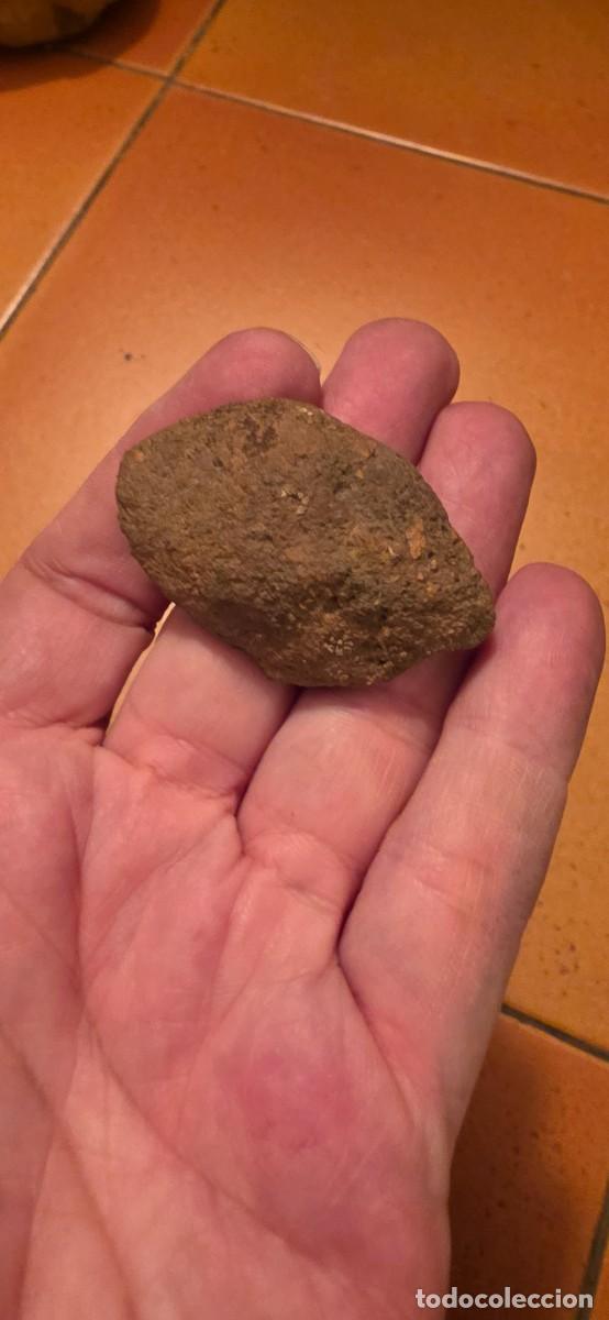 Coleccionismo de minerales: Espectacular bomba volcanica USA peque&ntilde;o tama&ntilde;o almendrada