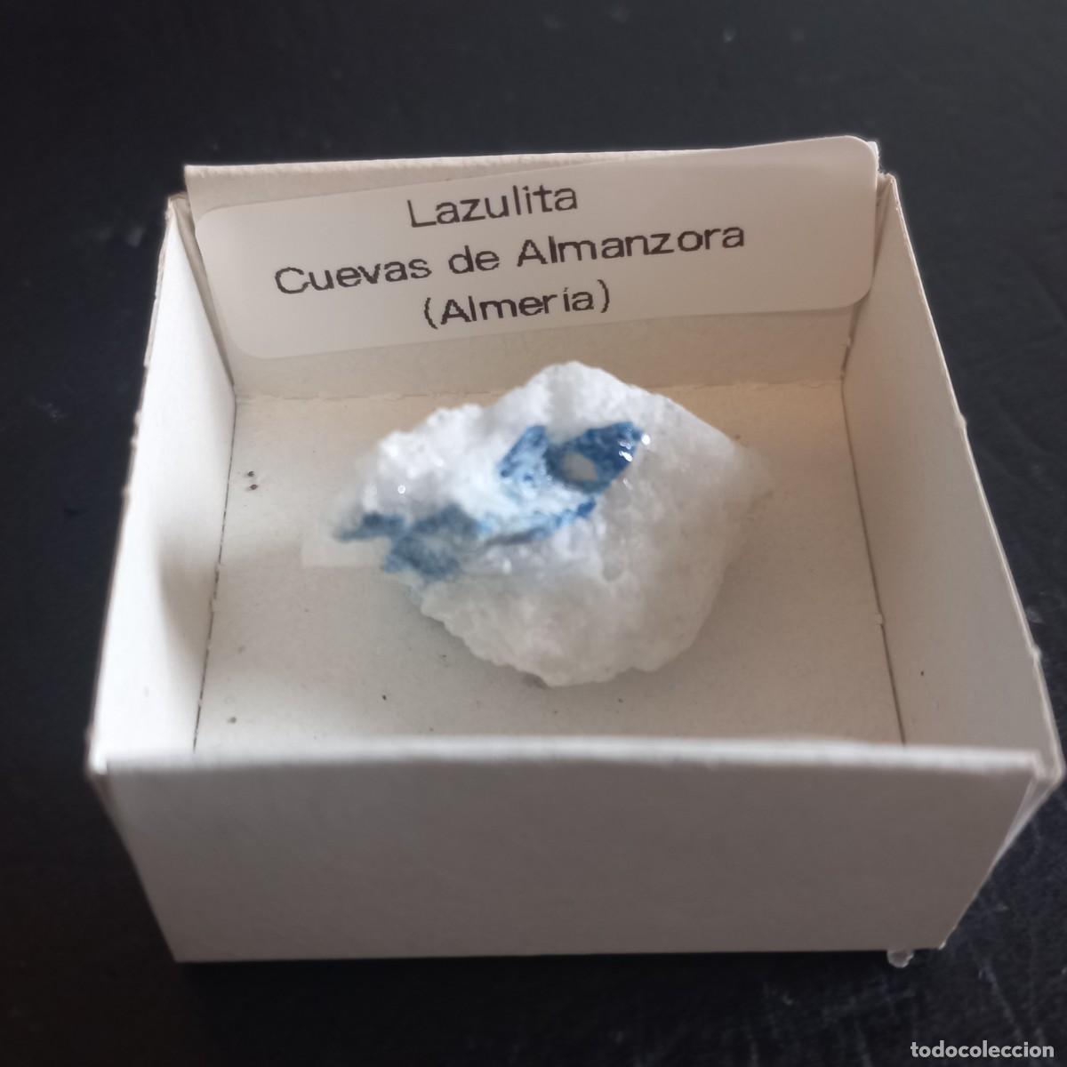 Coleccionismo de minerales: LAZULITA. Cuevas de Almanzora, Almer&iacute;a.En caja 4x4