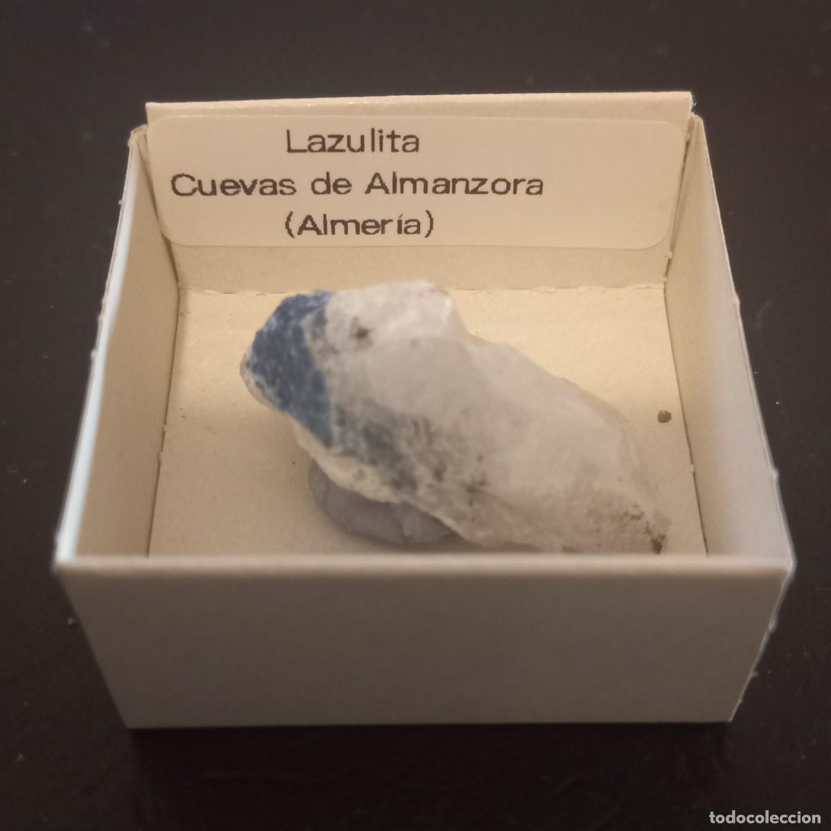 Coleccionismo de minerales: LAZULITA. Cuevas de Almanzora, Almer&iacute;a.En caja 4x4