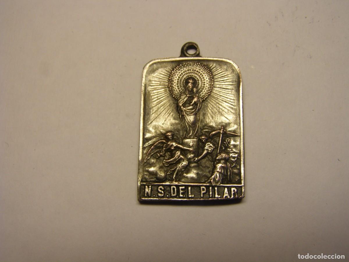 Coleccionismo de minerales: Antigua medalla de la Virgen del Pilar, Peregrinaci&oacute;n.