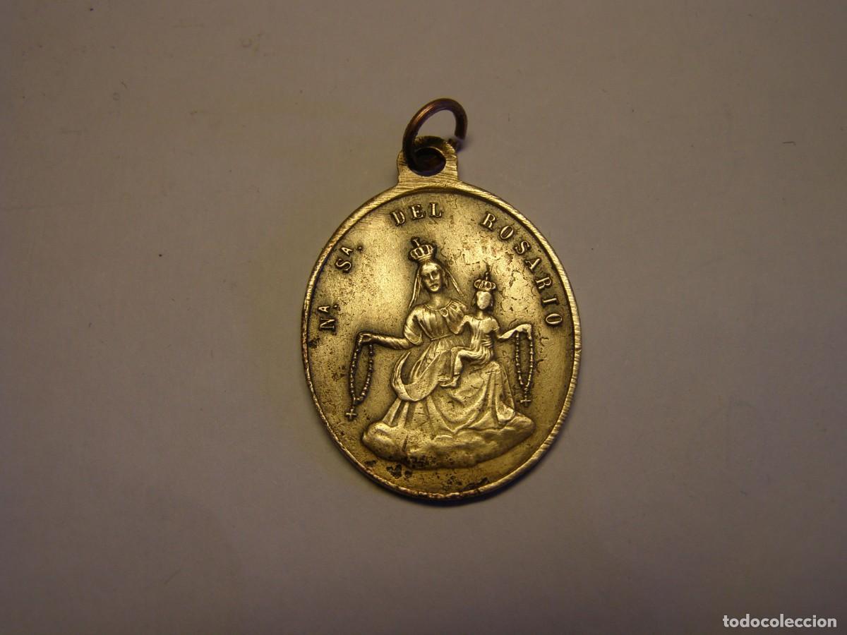 Coleccionismo de minerales: Antigua medalla de Nuestra Se&ntilde;ora del Rosario y de Santo Domingo. Siglo XIX.
