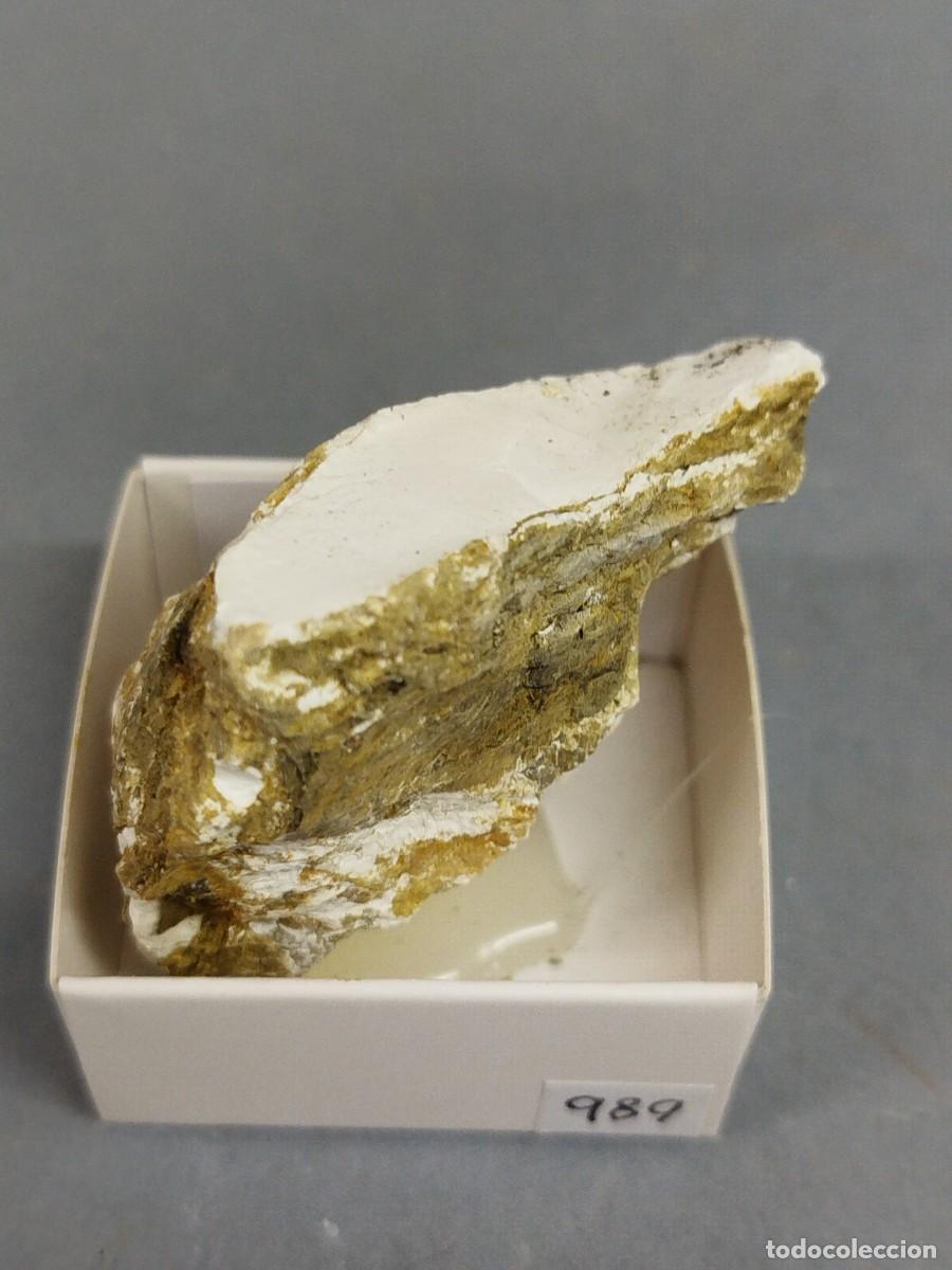 Coleccionismo de minerales: HUNTITA - MINERAL. Barcelona. 4X4