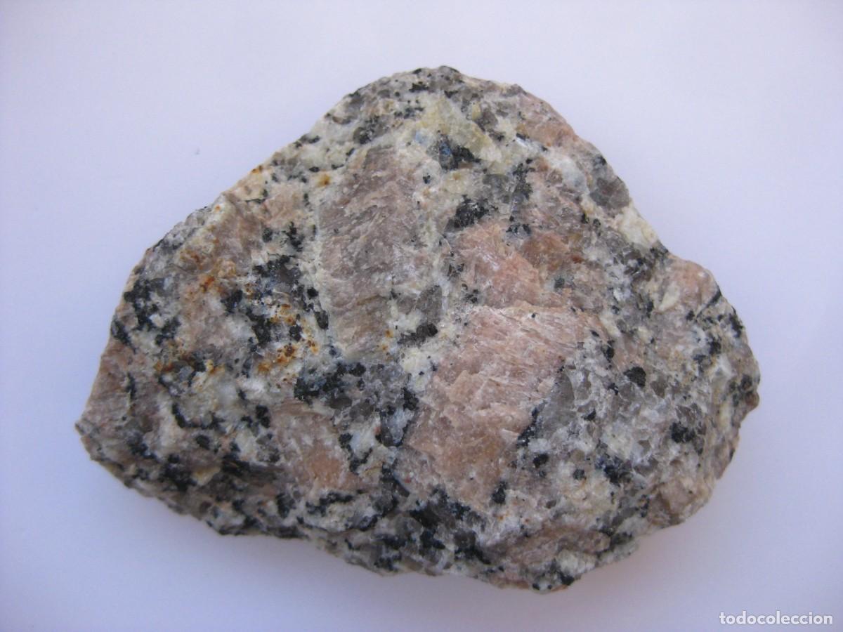 Coleccionismo de minerales: ROCA GRANITO DE DOS FELDESPATOS (PORFIDICO)