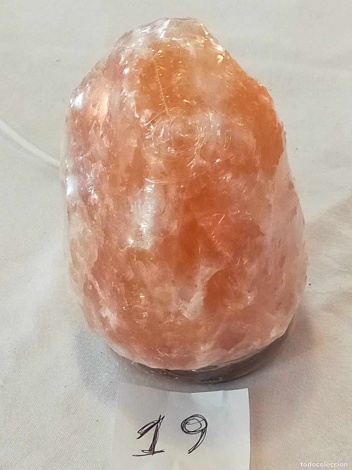 Coleccionismo de minerales: Lampada di Sale Rosa dell'Himalaya Naturalmente Scolpita - Cristallo di Benessere
