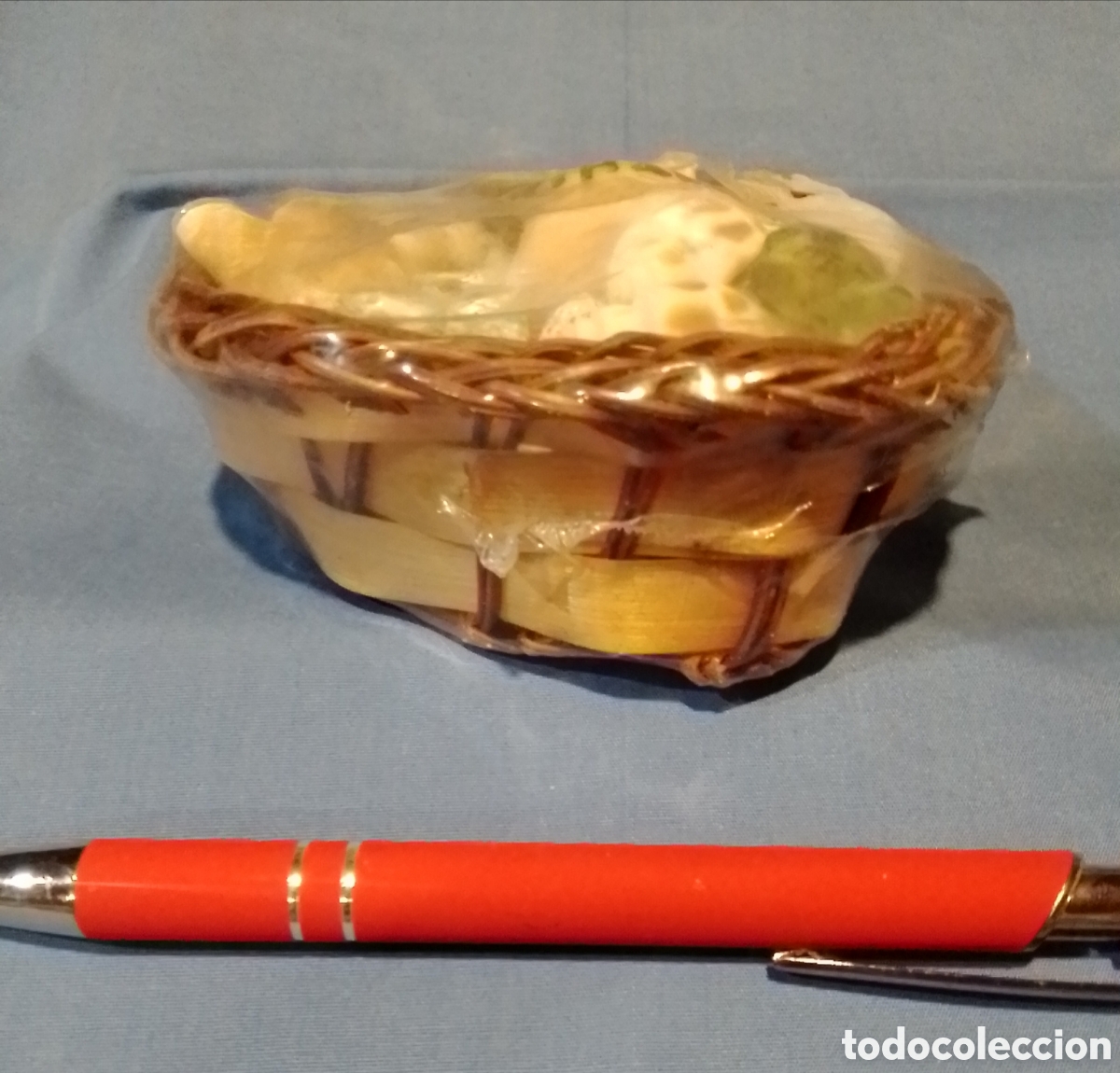 Coleccionismo de moluscos: Cesta con caracolas marinas - Foto 3