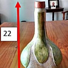 Coleccionismo Otros Botellas y Bebidas: BOTELLA MOREY EN FORMA DE FLOR INVERTIDA.. Lote 362264735