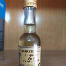Coleccionismo Otros Botellas y Bebidas: BOTELLITA CHARTREUSE. Lote 364157816