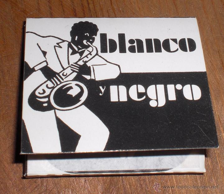Papel de fumar: papel de fumar blanco y negro - Foto 1