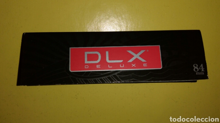 Papel de fumar: Papel de fumar DLX 84mm - Foto 1