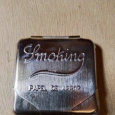 Papel de fumar: CAJITA METÁLICA PAPEL DE FUMAR SMOKING PLATEADA. Lote 401326739