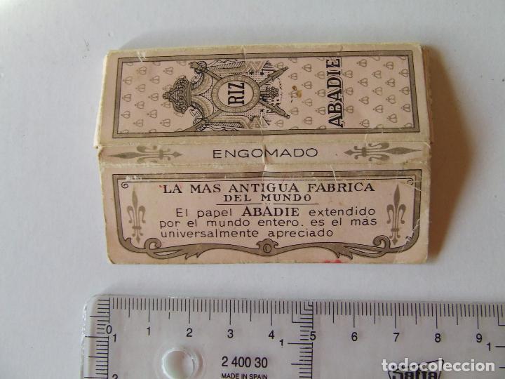 Papel de fumar: PAPEL DE FUMAR ABADIE RECTANGULAR MODELO 2 USADO - Foto 1