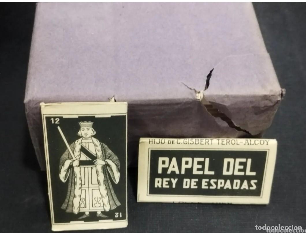 Papel de fumar: Caja con 50 librillos de papel de Fumar Rey de Espadas , Gisbert Terol, Alcoy ✔️PEDIDO MIN. 5&euro;