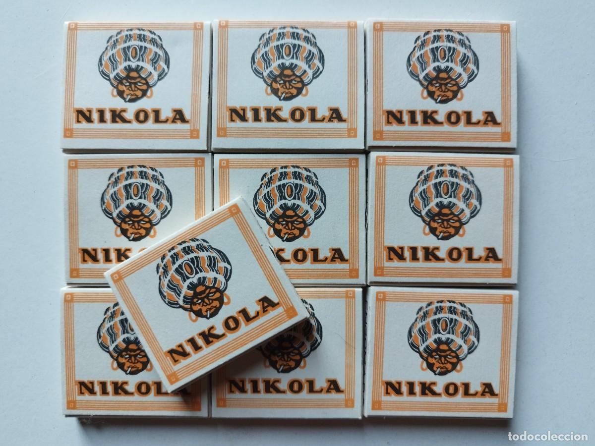 Papel de fumar: Lote 10 librillos papel de fumar NIKOLA. 65 c&eacute;ntimos engomado a&ntilde;os 40